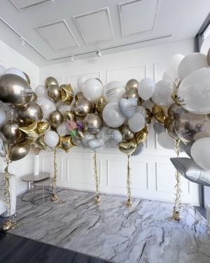 Фонтаны из шаров для магазина