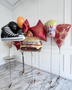 Шары для мальчика на день рождения с пиццей и бургером