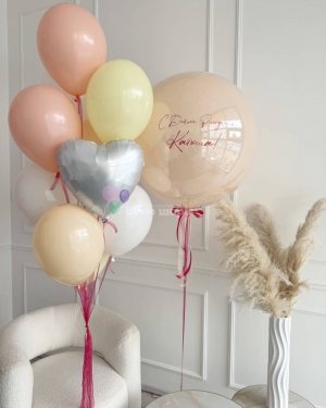 Шары для девушки на день рождения с гигант шаром и надписью