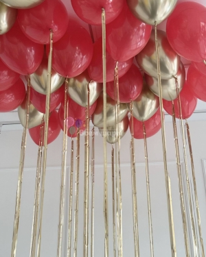 Шары под потолок для девушки красные и золотые