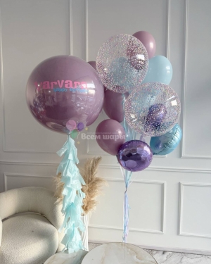 Шары девочке на день рождения с разноцветными сферами