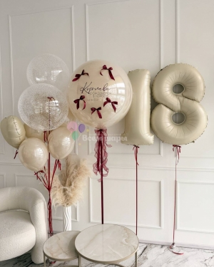 Шары девушке на 18 лет кремовые