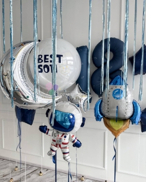 Шары парню на 18 лет в космической тематике