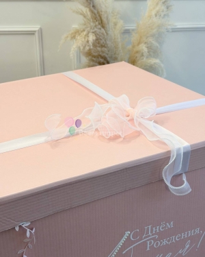 Коробка с шарами для любимой на день рождения