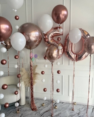 Шары-цепочки для мужчины на 50 лет "Розовое золото"