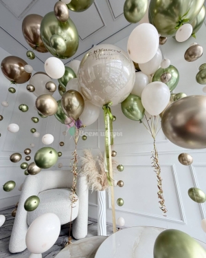 Шары мужчине на Юбилей с шарами-цепочками