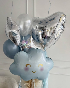 Шары на выписку мальчика голубые со звездой