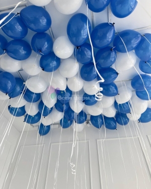 Шары под потолок бело-голубые