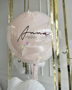 Шары на выписку девочки с облаками