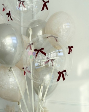 Шары для девушки с бантиками