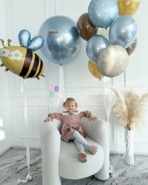 Шары на День матери с пчелкой