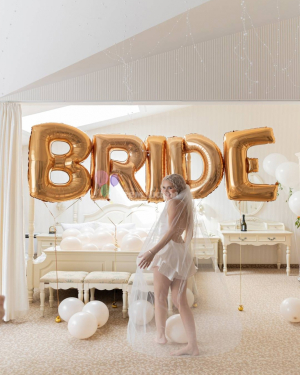 Шары-буквы на девичник "BRIDE" золотые