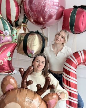 Шары на Новый год с олененком