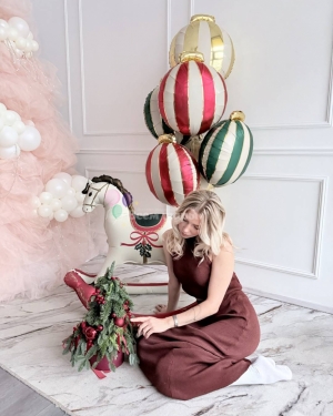 Шары на Новый год с лошадкой