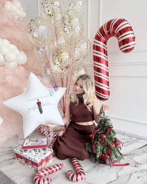 Шары на Новый год с леденцами и звездой