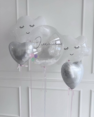 Шары на выписку для девочки с сердцами и облаками