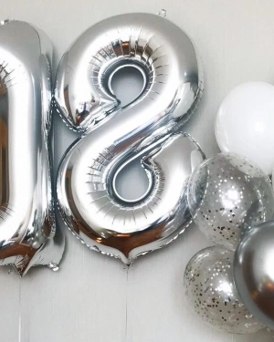 Шары на 18-ти летие